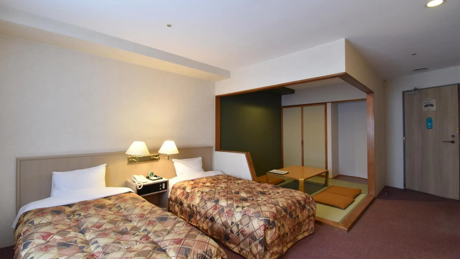 Biei Shirogane Onsen Hotel Park Hills